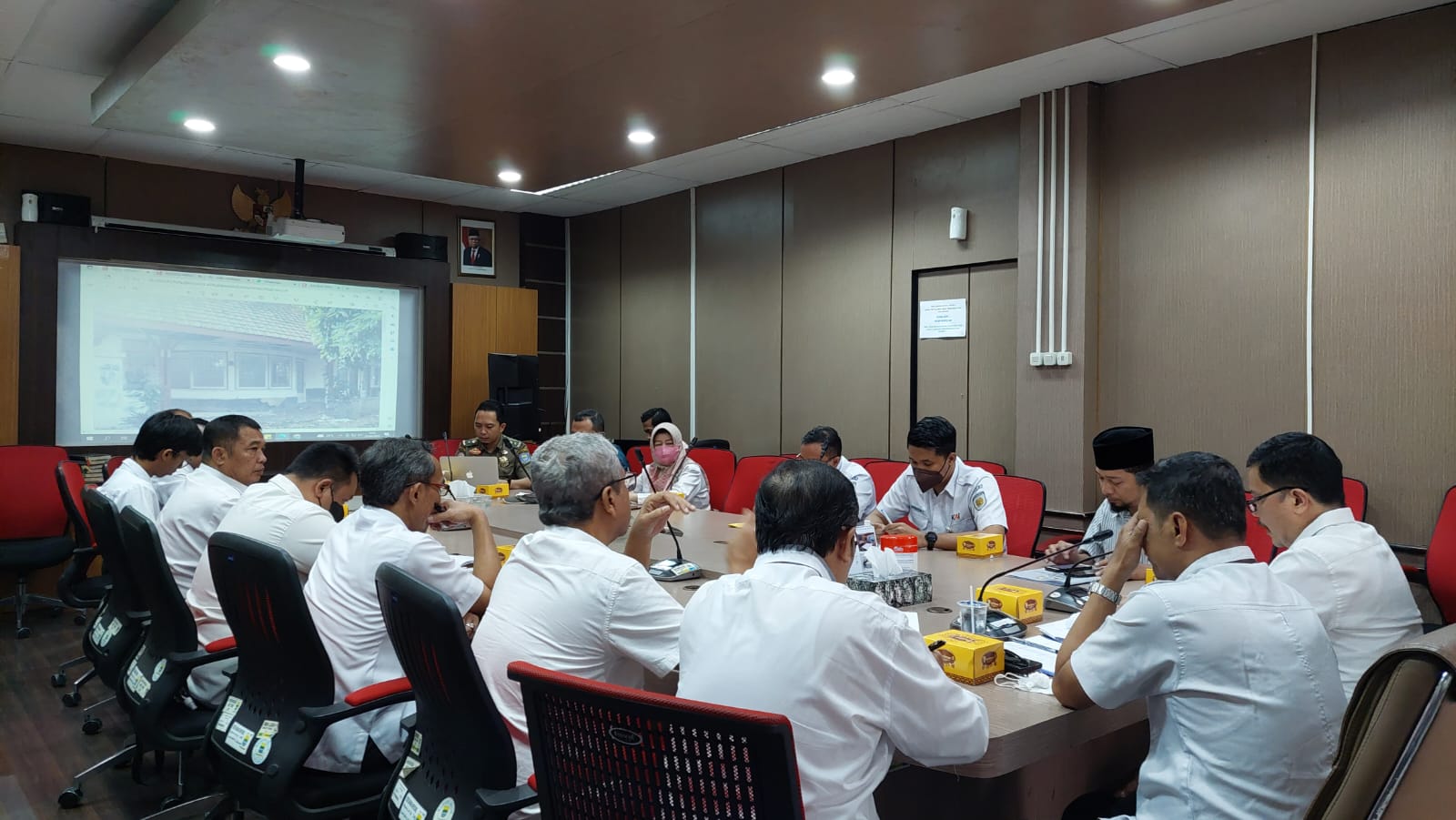Pemkot Bandung Dituntut Tindak Tegas Pelanggar Perda Cagar Budaya