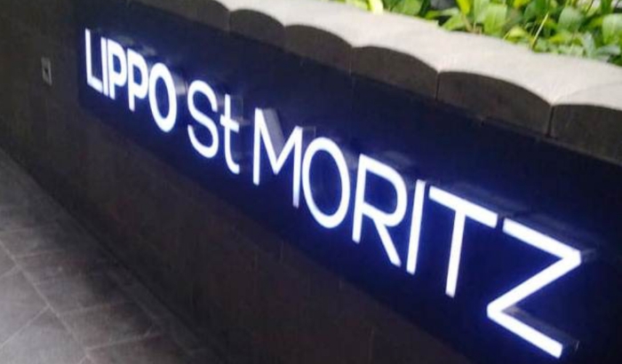 Pengunjung Terjebak Dalam Lift, Lippo St Moritz Office Disomasi