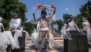 Peringati Hari Lingkungan Hidup, Aktivis Minta Pemprov Dorong Perbanyak Peraturan Pembatasan Plastik Sekali Pakai