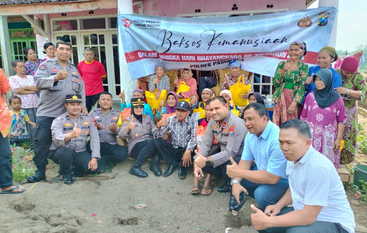 Polisi Peduli, Jum’at Curhat Salurkan Bantuan Kemanusiaan Untuk Masyarakat