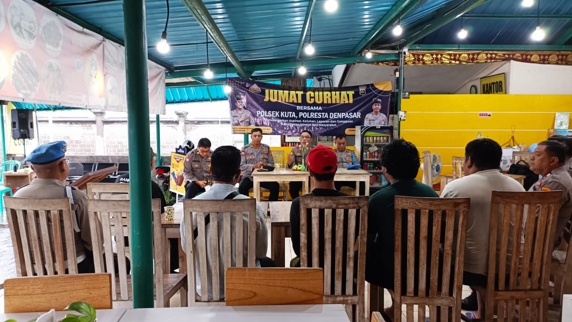Dengarkan Keluhan Paguyuban Motor Taxi Legian, Polsek Kuta Hadirkan Program Jumat Curhat