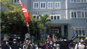 Gabungan Organisasi dan PKL Se-kota Surabaya Akan Menggruduk dan Mengepung Kantor Satpol-PP Kota Surabaya Buntut Arogansi Terhadap PKL