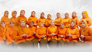 IKWI Jabar Juara 3 Lomba Tumpeng HUT ke-62 IKWI