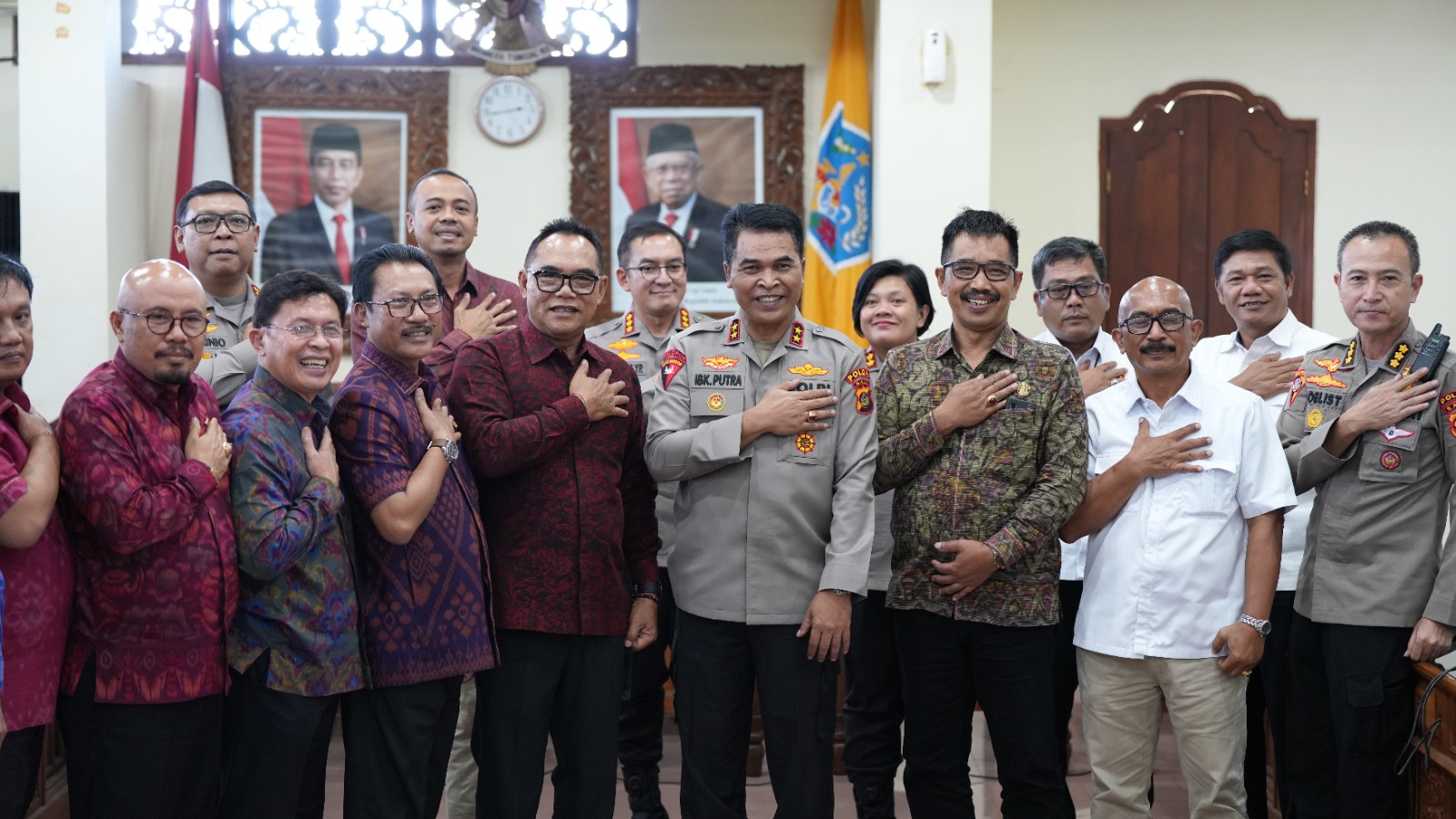 Kapolda Bali Hadiri Rapat Koordinasi Dengan DPRD Provinsi Bali