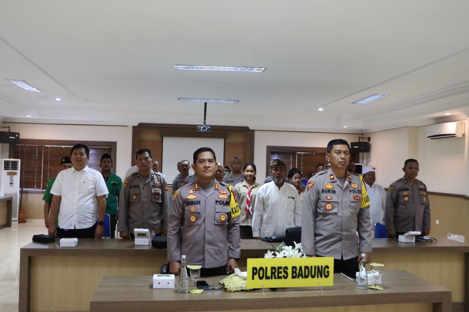 Kapolres AKBP Teguh Priyo Wasono Ikuti Zoom Meeting Dialog Penguatan Dumas Internal Polri