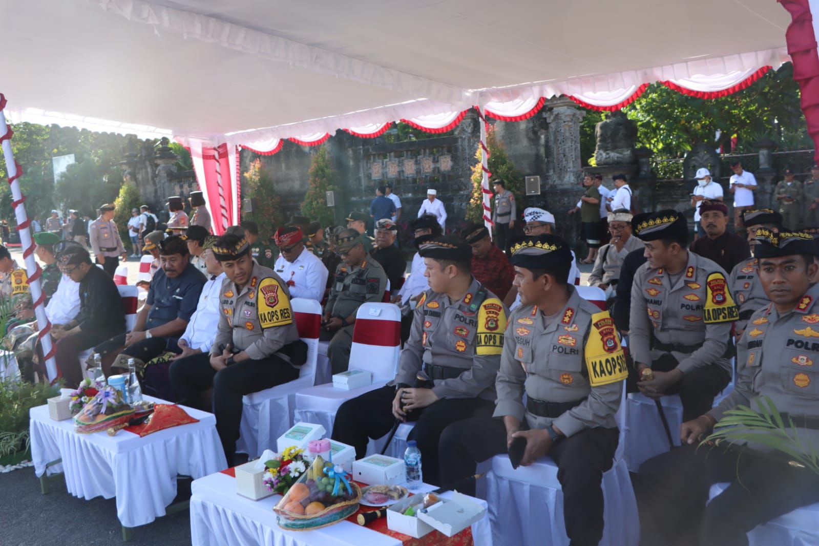 Kapolres Badung Hadiri Pelantikan Polisi RW / Banjar Di Lapangan Puputan Margarana Renon