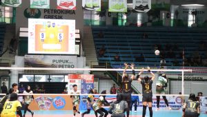 Kalahkan Riau, Tim Voli Putri Jatim Lolos Babak 8 Besar
