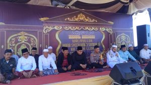 Haul Akbar Wali Umar Dan Kiyai Hasbulloh Pesisir Kenjeran