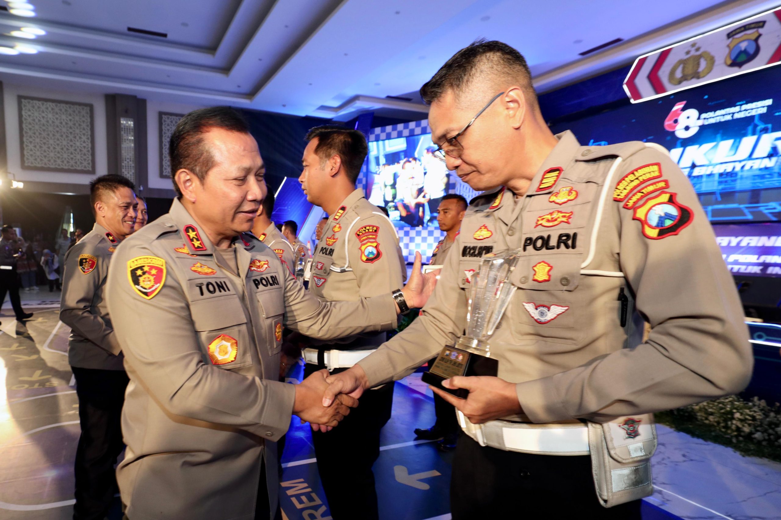 Satlantas Polres Pelabuhan Tanjung Perak Raih Juara I Lomba Olah TKP Tingkat Polda Jatim