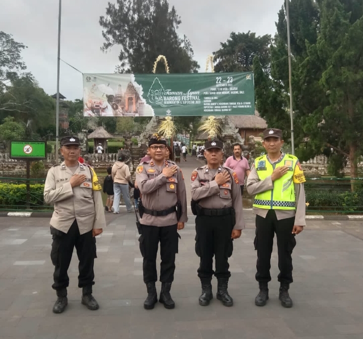 Kapolsek Mengwi Pimpin Langsung Pengamanan Taman Ayun Barong Festival