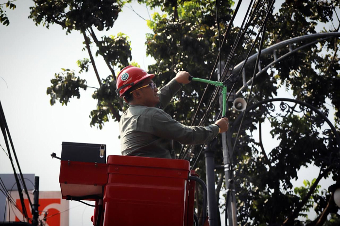 Ketua Komisi A DPRD Kota Bandung: Penurunan Kabel FO Demi Keselamatan dan Estetika