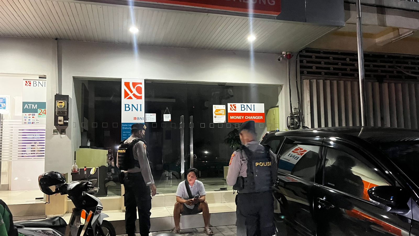 Blue Light Patrol Unit Raimas Sambangi Kantor BNI Dalung