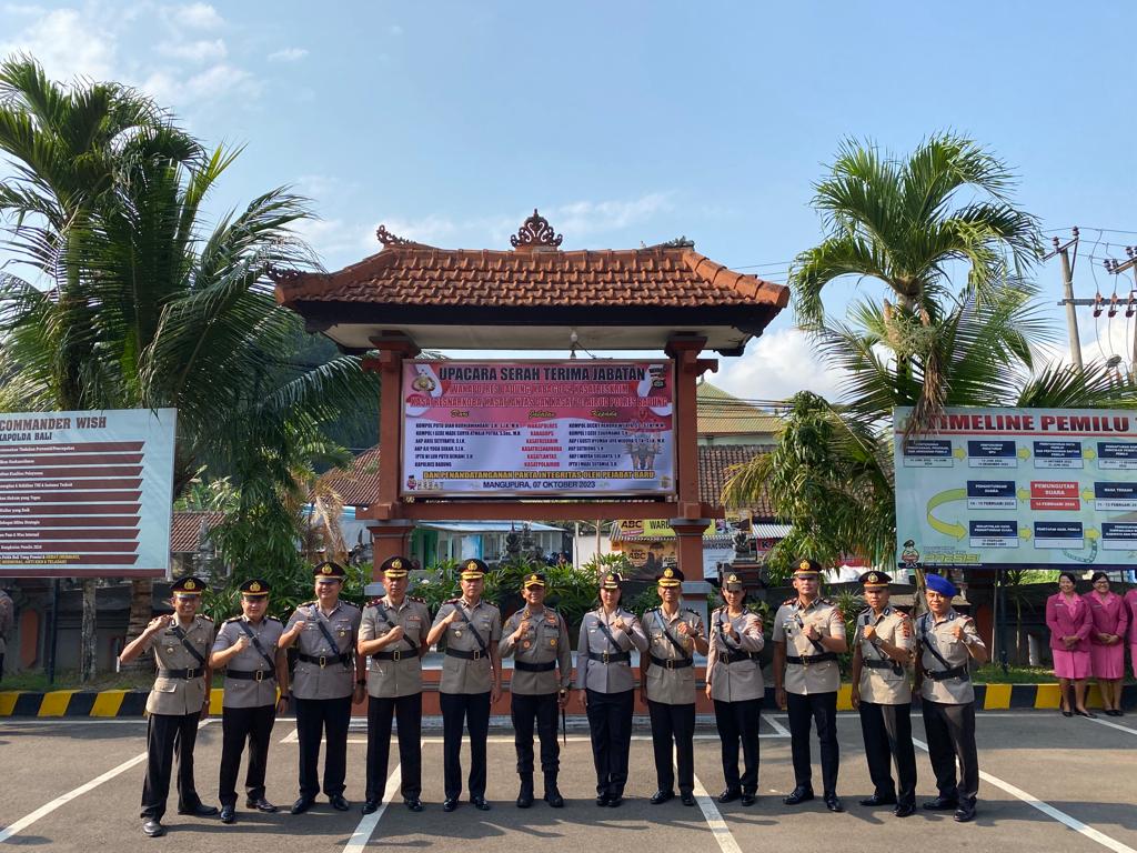 Resmi 6 Pejabat Polres Badung Berganti