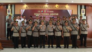 Pimpin Sertijab Kapolsek Jajaran Polres Gresik, Kapolres Gresik Beri Pesan Kamtibmas Jelang Tahun Politik 2024