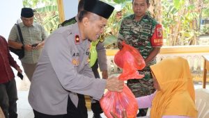 Bakti Polri Untuk Masyarakat, Polres Pasuruan Gelar Jum’at Curhat Dan Bansos Lansia