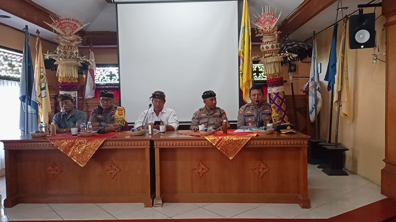 Jumat Curhat Polresta Denpasar di Desa Sumerta Kauh: Mempererat Sinergi Kepolisian Dengan Masyarakat