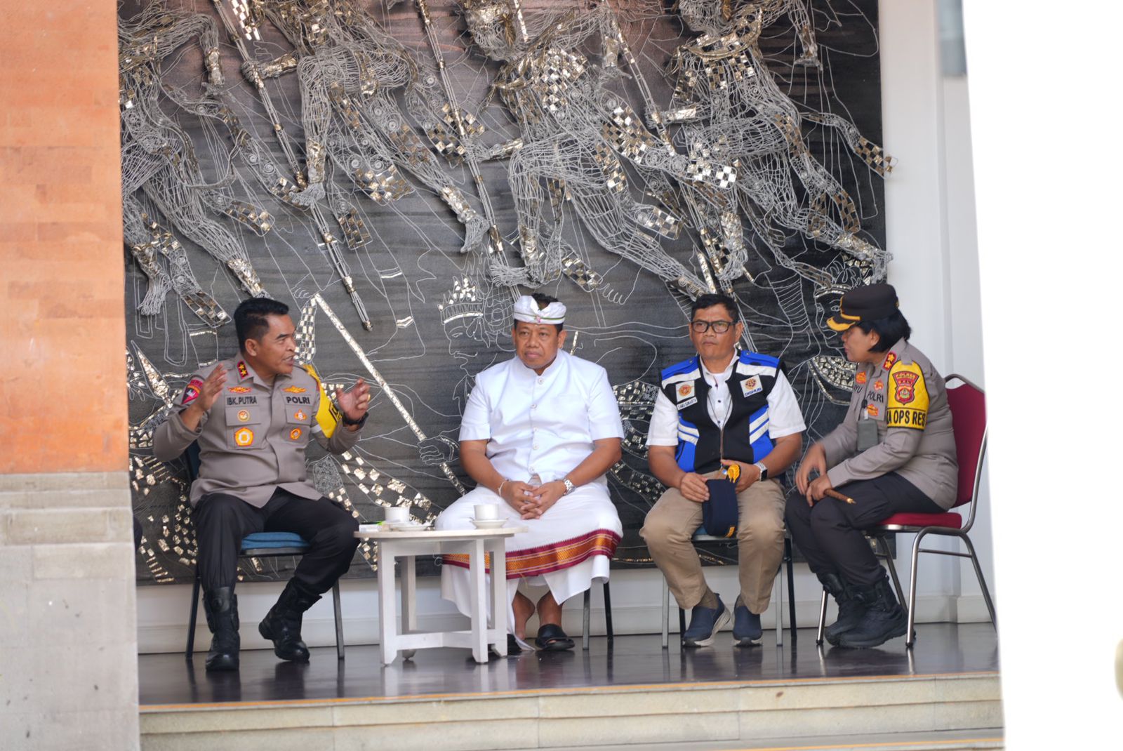 Macet di Bali Jadi Atensi Pemerintah Pusat, Kapolda Bali akan Ikuti Arahan Menhub RI