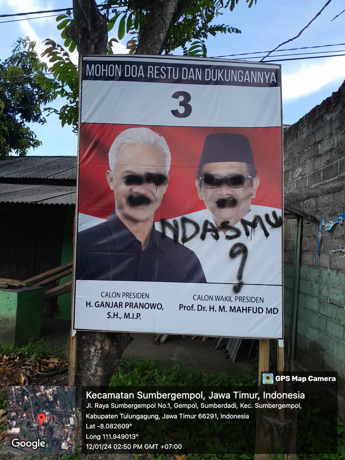 Baleho Ganjar Mahfud di Rusak Dan Di Coret Coret Bawaslu Harus Segera Bertindak