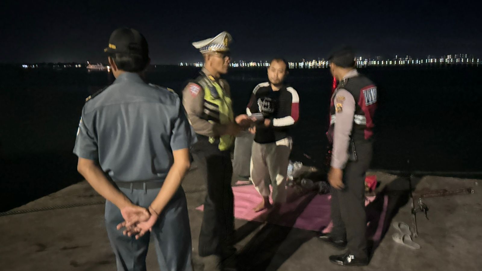 Personil Polsek Benoa Jaga kondusifitas kamtibmas Pasca Pencoblosan