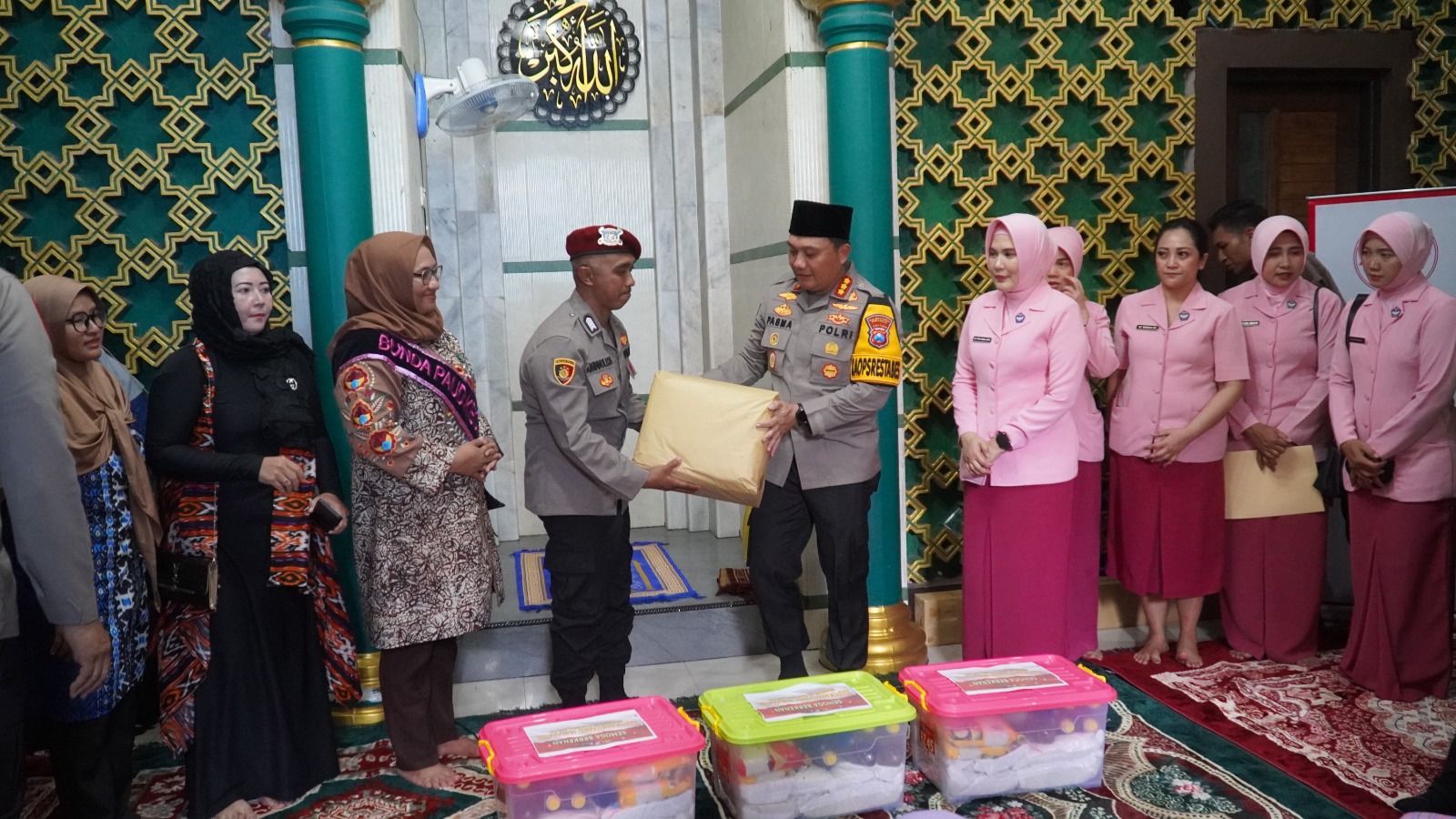 Kapolrestabes Surabaya Kunjungi dan Beri Apresiasi Yayasan Majma’al Bahrain