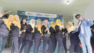 Warga Sehat Internet Hebat, PLN Icon Plus Adakan “SENSASI Senam Seru Asik Iconnet” di Desa Bluru Kidul, Sidoarjo