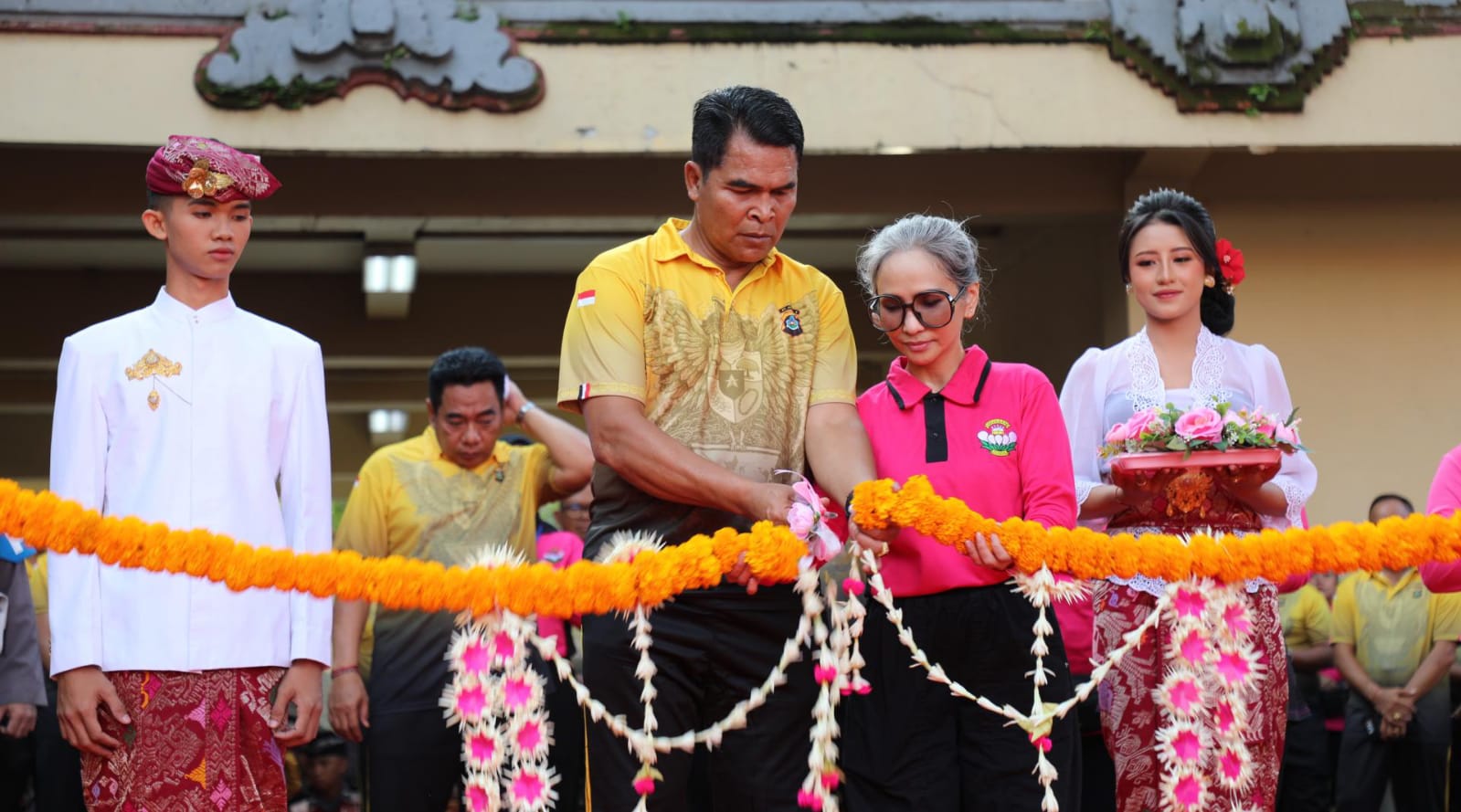 Peringati HUT YKB ke-44, Polda Bali Gelar Olahraga Bersama