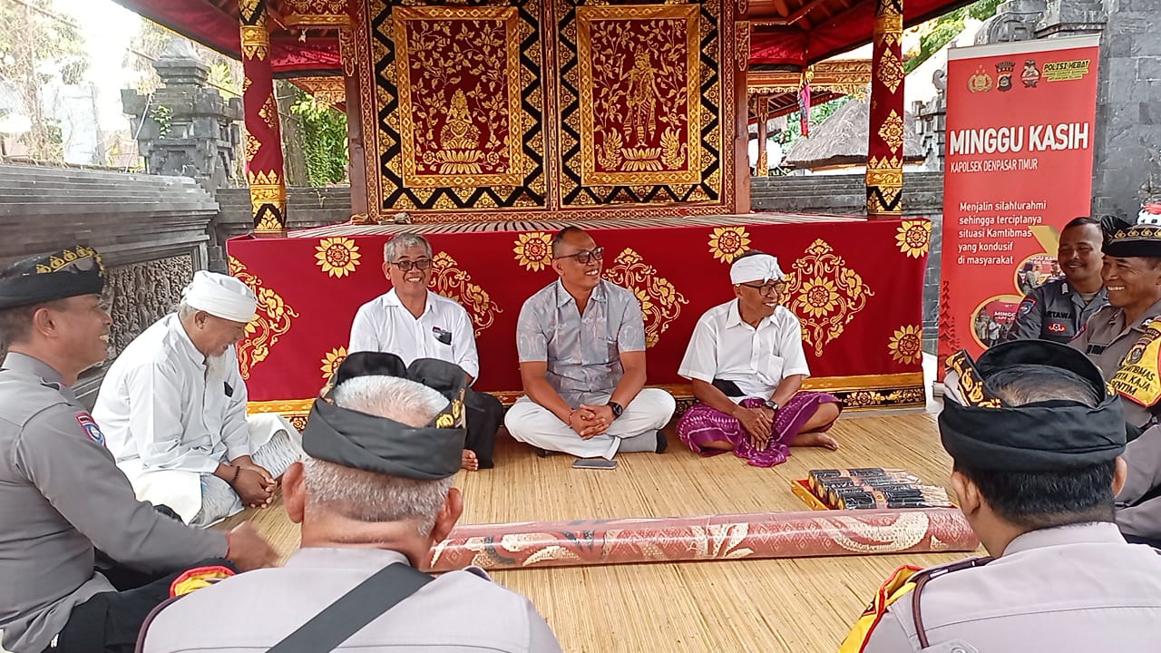 Minggu Kasih Polsek Dentim di Kelurahan Sumerta, Bersama Wujudkan Keamanan Pelaksanaan Upacara Pengerupukan