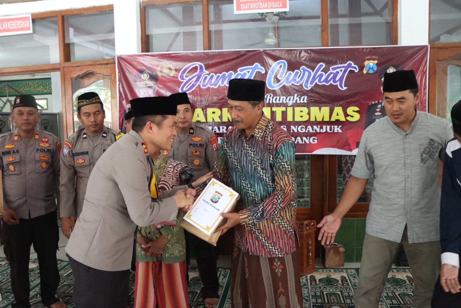 Jum’at Curhat, Kapolres Nganjuk Ajak Mewaspadai Bencana Akibat Curah Hujan Tinggi