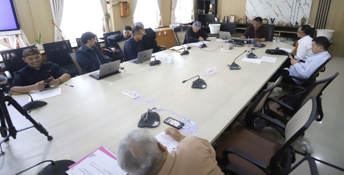 Pansus 8 Percepat Proses Pembahasan Raperda Tentang Penyelenggaraan Keolahragaan