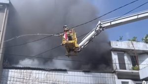 Peran Luhur Petugas Pemadam dalam Menghadapi Segala Ancaman