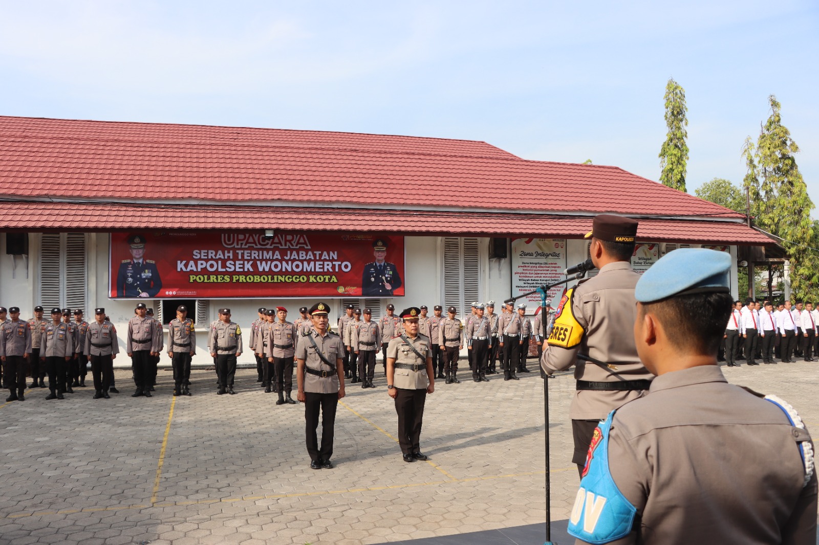 Pimpin Sertijab Kapolsek Wonomerto, Ini Kata Kapolres Probolinggo Kota