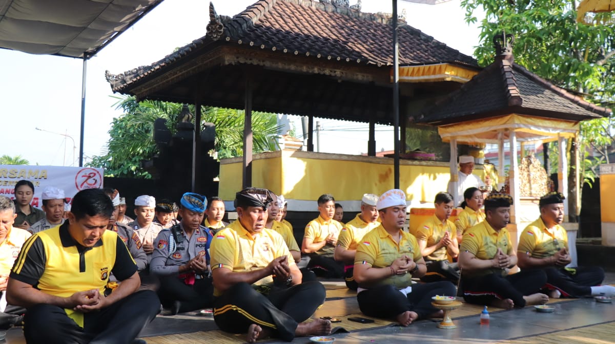 Do’a Bersama Personil Polresta Denpasar dalam Rangka HUT Bhayangkara ke-78