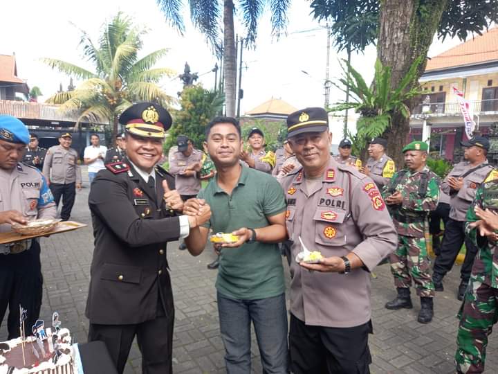 Polsek Mengwi Gelar Syukuran Hari Bhayangkara Ke- 78 tahun 2024