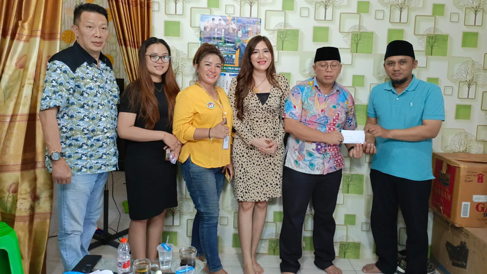 ASMIPA PEDULI, Bunda Shofi: Alhamdulillah Donasi Teman-teman Sudah Diberikan Pada Yang Berhak