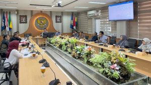 Audiensi DPRD Kota Bandung: Paskibar Laskar Kiansantang Serukan Penertiban Reklame