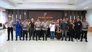 Kapolres Gresik AKBP Arief Kurniawan Kukuhkan Komite Olahraga Polri di Mapolres Gresik