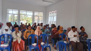 Kepala Kantor KUA Grati Verifikasi dan Validasi Data Calon Jamaah Haji Tahun 2024