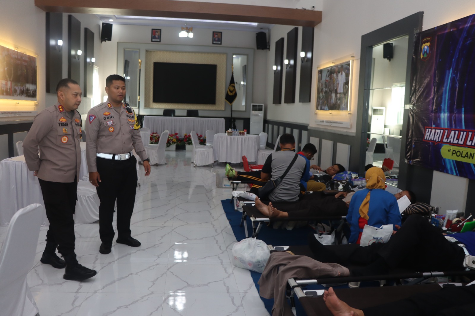 Peringati Hari Lalu Lintas Bhayangkara ke-69, Satlantas Polres Pasuruan Gelar Kegiatan Donor Darah 