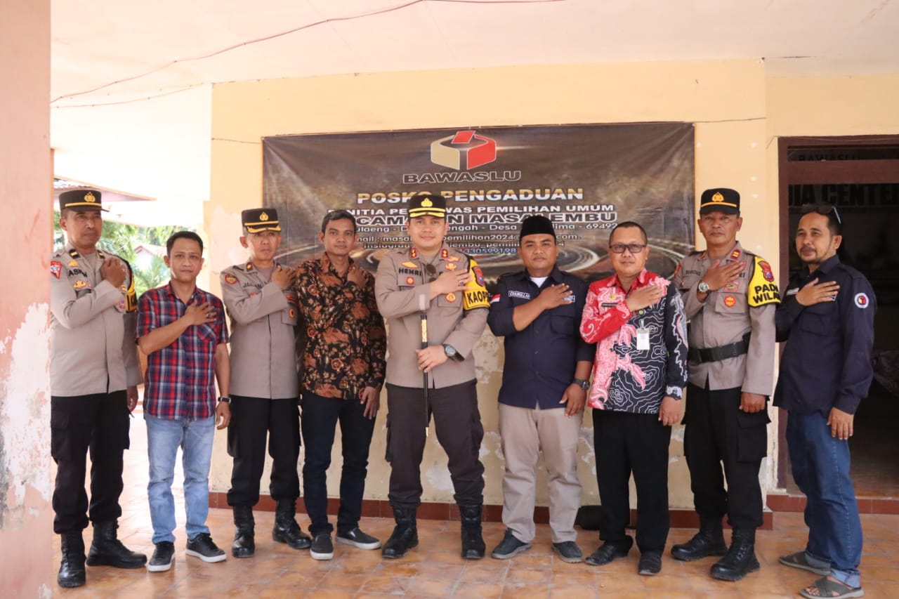 Kapolres Sumenep Serukan Kerja Sama Panwascam, PPK, dan Polsek Demi Pemilu 2024 Aman di Masalembu