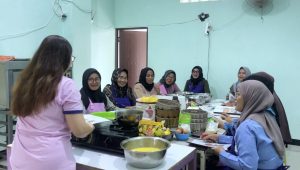 Kerek Ekonomi Keluarga, Srikandi Movement PLN Gelar Pelatihan dan Pendampingan Kelompok Perempuan Rentan