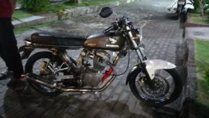 Polsek Driyorejo Amankan Pelaku Curanmor Bonyok Di Hajar Massa