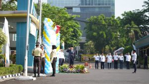 PT PLN (Persero) UIP JBTB Gelar Upacara Peringatan Hari Listrik Nasional Ke-79 dan Peringatan Hari Sumpah Pemuda Ke-96. “Energi Baru Untuk Indonesia Maju, Maju Bersama Indonesia Raya”