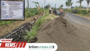 Pembangunan REHABILITASI JARINGAN IRIGASI AIR SUMBER TANI II Desa Jrebeng Diduga Banyak Akal-Akalan