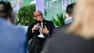 Hari Pahlawan: Di COP29, PLN Perluas Kolaborasi Pendanaan Wujudkan Target 75 GW Pembangkit EBT 2030