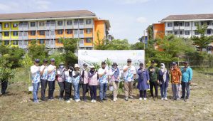 Peringati Hari Menanam Pohon Indonesia 2024, PLN Icon Plus Jatim Tanam Pohon di Pesisir Kota Surabaya