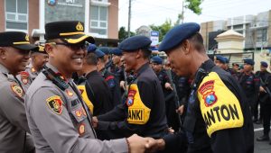 Apel Pelepasan BKO Brimob, Wakapolres Pamekasan Ucapkan Apresiasi Atas Dedikasi Serta Loyalitas Personel Brimob