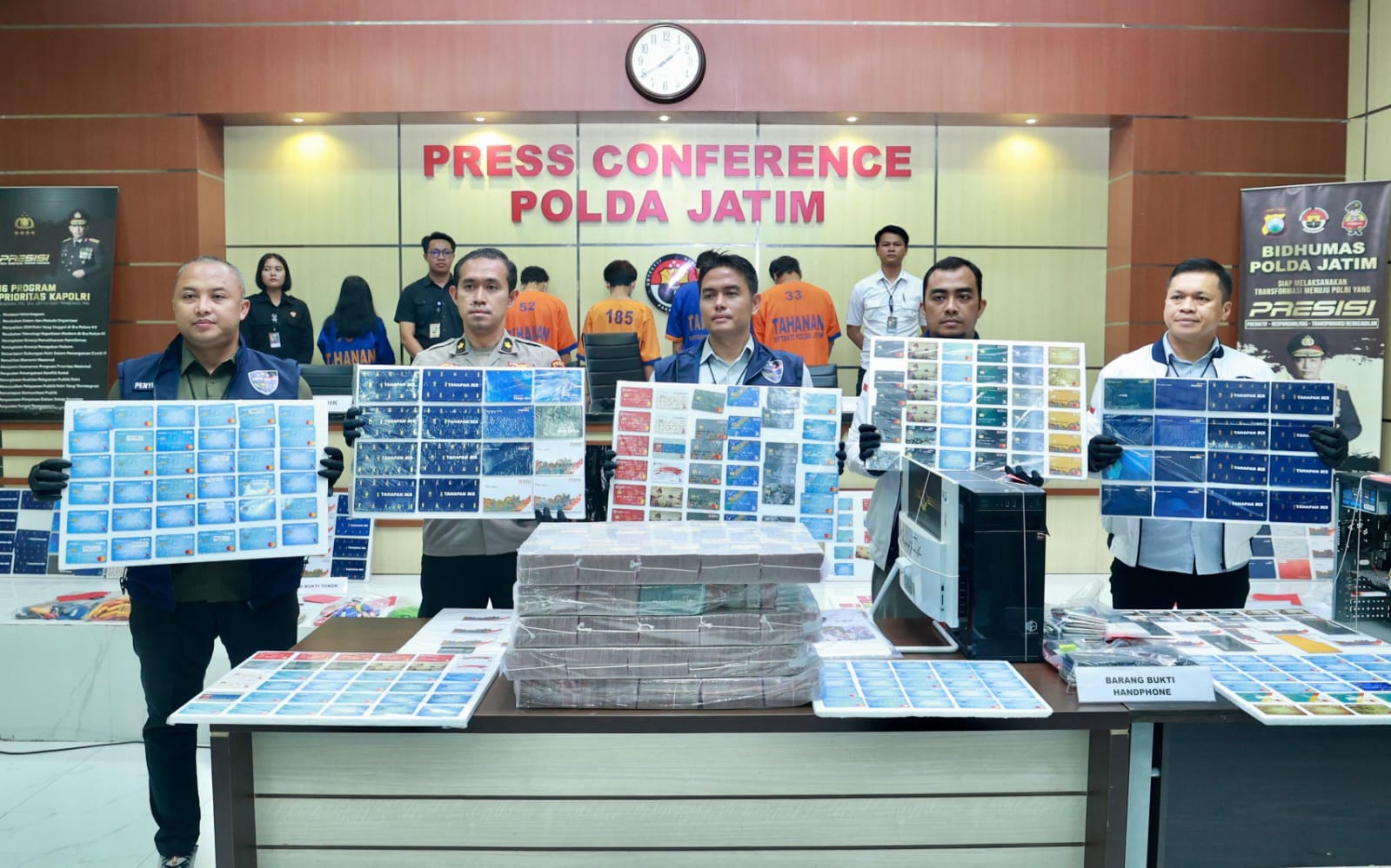 Ditsiber Polda Jatim Bongkar Judi Online dan TPPU Jaringan Internasional