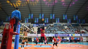 Tahun Baru Jakarta Electric PLN Sukses Tuan Rumah PLN Mobile Proliga 2025 Seri Malang dan Menang!