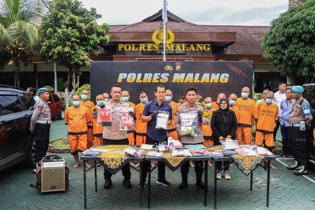 Polres Malang Ungkap Peredaran Narkoba 18 Tersangka dan 586 Gram Sabu Diamankan