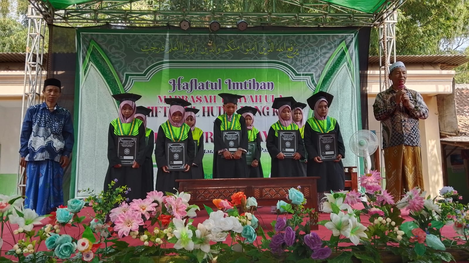 Pelepasan siswa-siswi TPQ, Nurul Hidayah Pendoso Utara Rebalas Grati